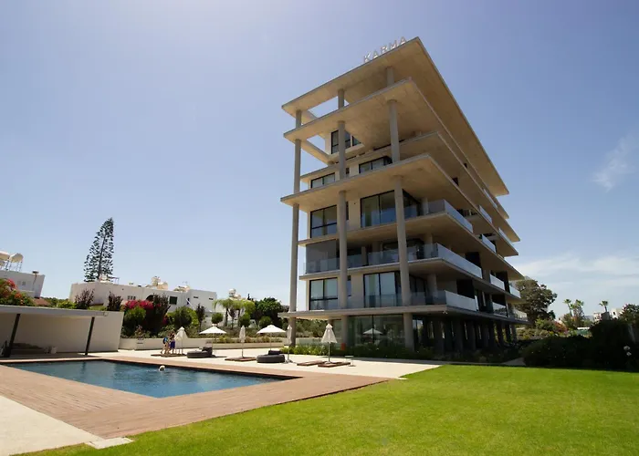 Luxury 4-bed With Sea-views Protaras