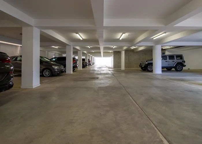 Luxury 4-bed With Sea-views * Protaras