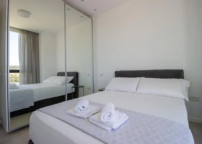 Apartament Luxury 4-bed With Sea-views *