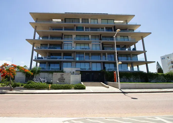 Luxury 4-bed With Sea-views * Protaras