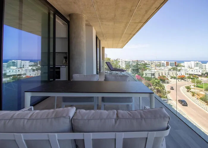 Luxury 4-bed With Sea-views Apartament Protaras