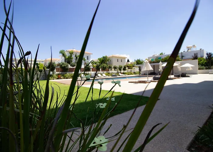 Luxury 4-bed With Sea-views Protaras
