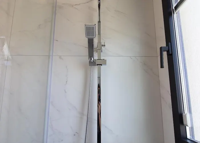 Luxury 4-bed With Sea-views * Protaras