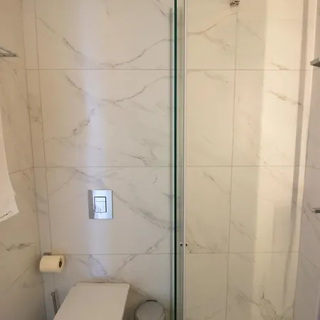 Appartement Luxury 4-bed With Sea-views Protaras