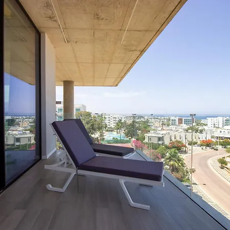 Luxury 4-bed With Sea-views * Protaras
