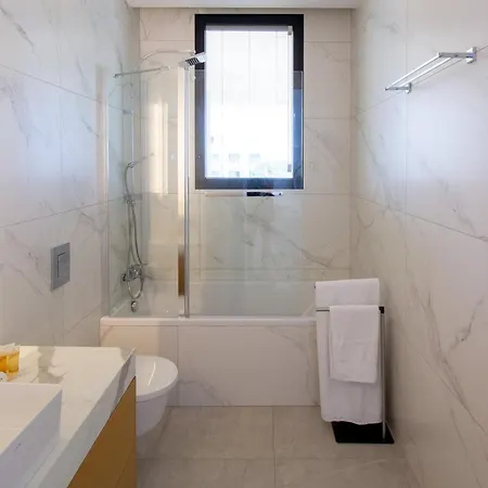 Luxury 4-bed With Sea-views Protaras