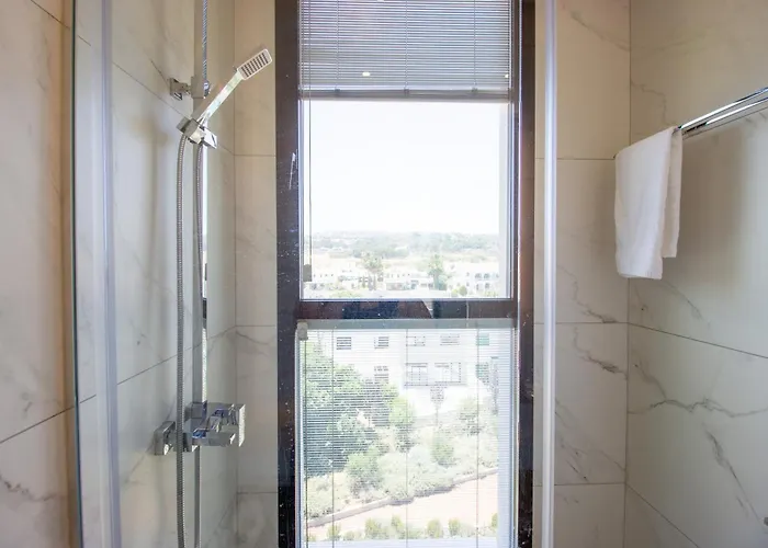 Apartament Luxury 4-bed With Sea-views